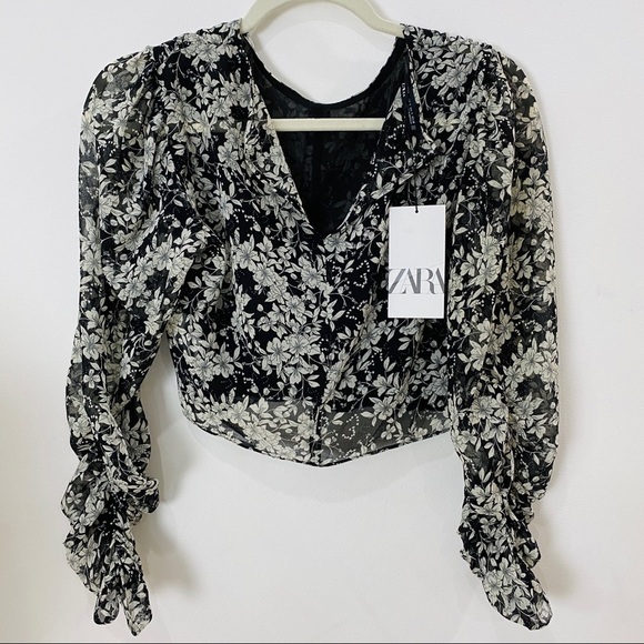 NEW Zara floral crop top - Picture 3 of 6